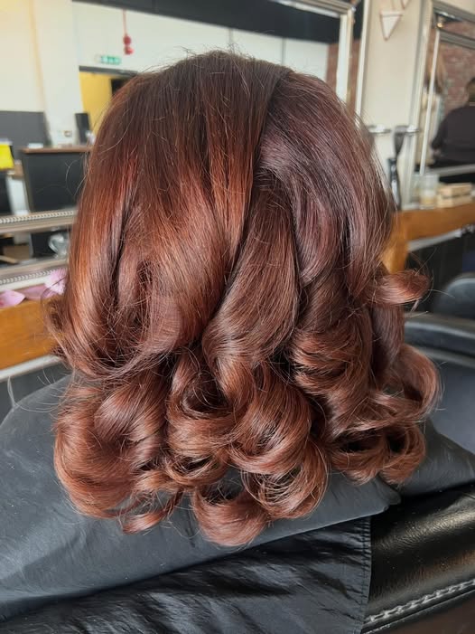 Bouncy blow dry